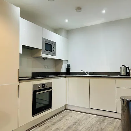 Luxury 2Br Apartment Prime Birmingham Location Exterior photo